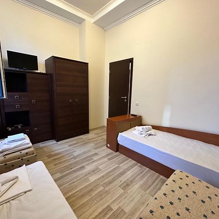 Apartments In Vip Classic Pantai Sunny Luaran gambar